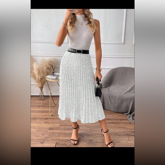 Dresses & Skirts - POLKA DOT MIDI SKIRT